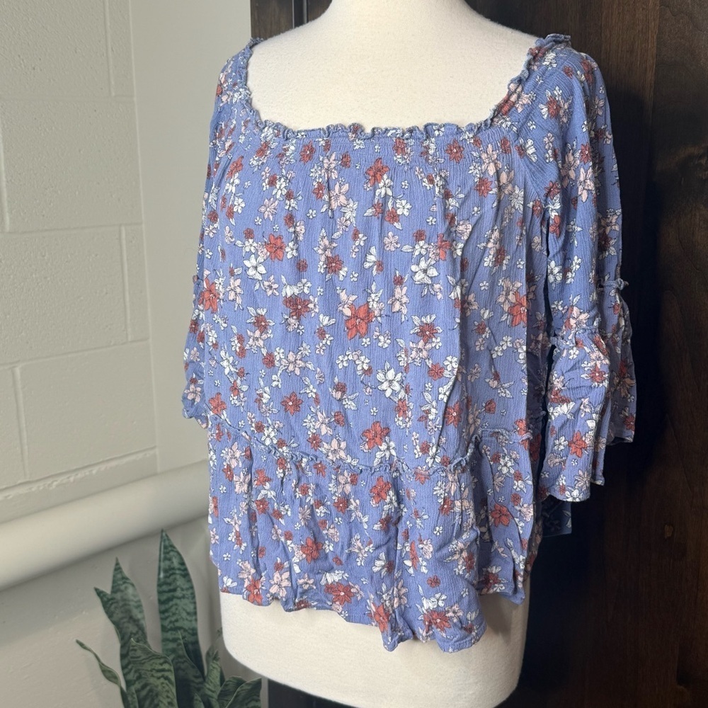 No Comment women's 1x Floral Off-Shoulder
Blouse in Blue Chic Boho Girly Cute